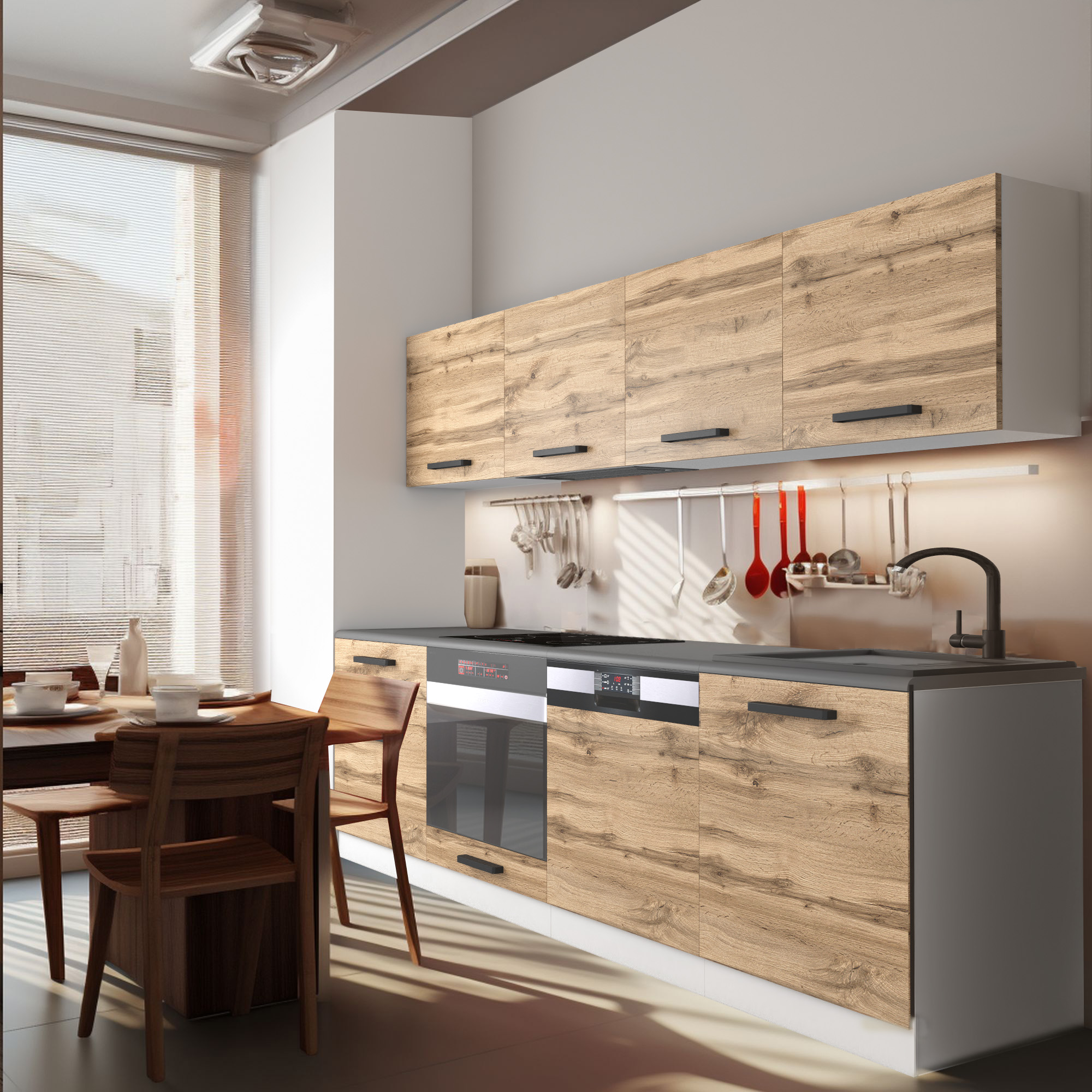 Küche mit Holzfronten und Esstisch