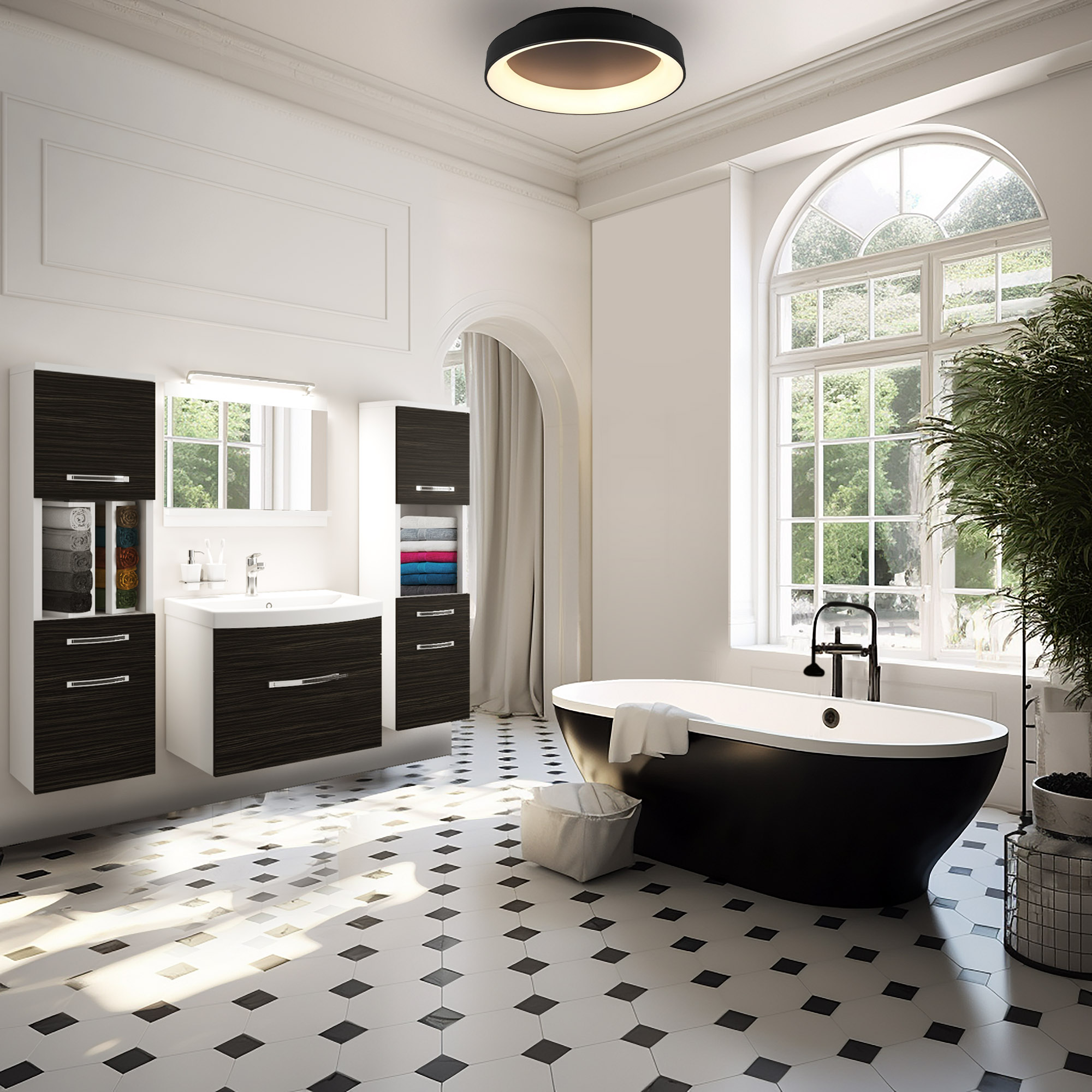 Elegantes Badezimmer mit freistehender Wanne